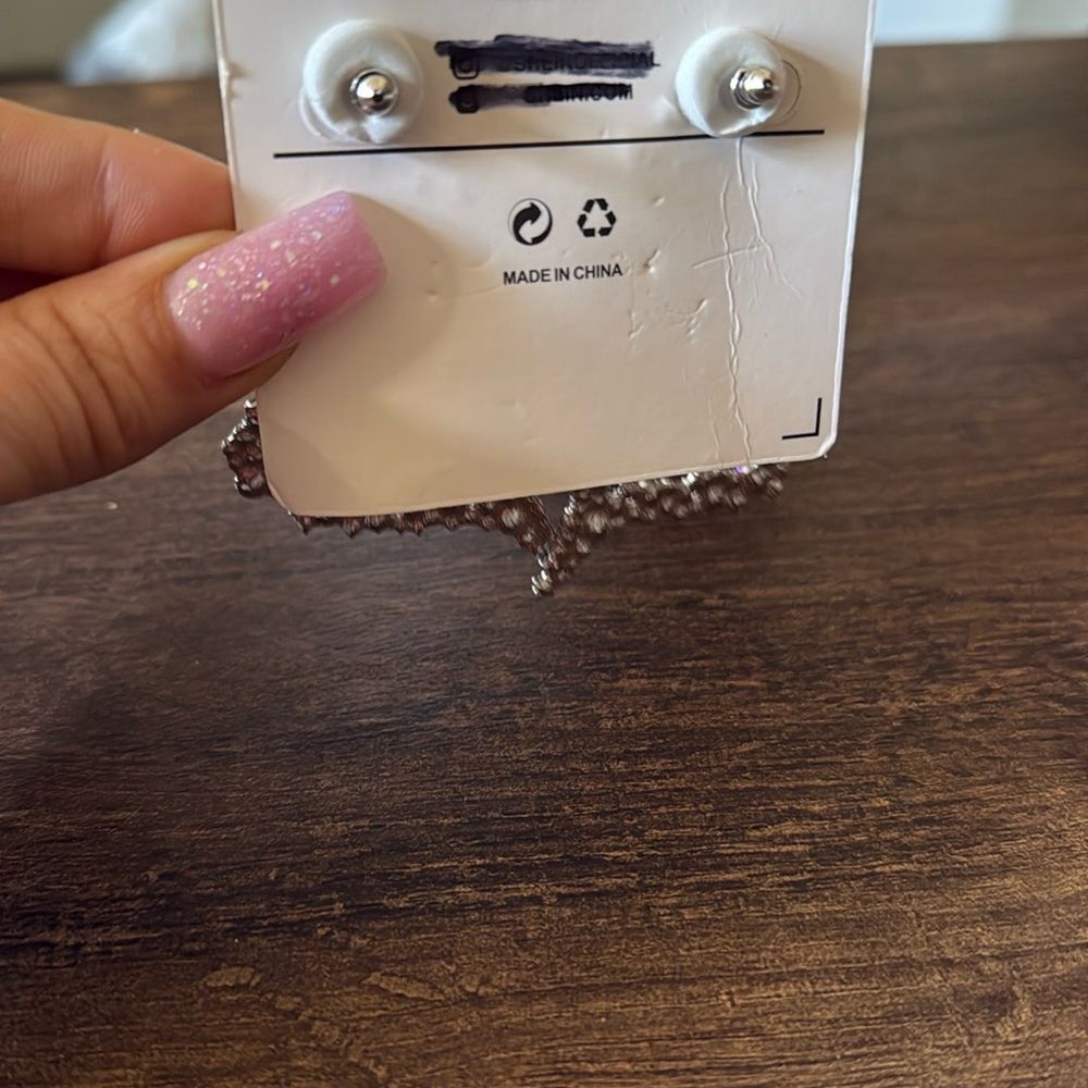 Statement Rhinestone Heart Drop Earrings - image 8